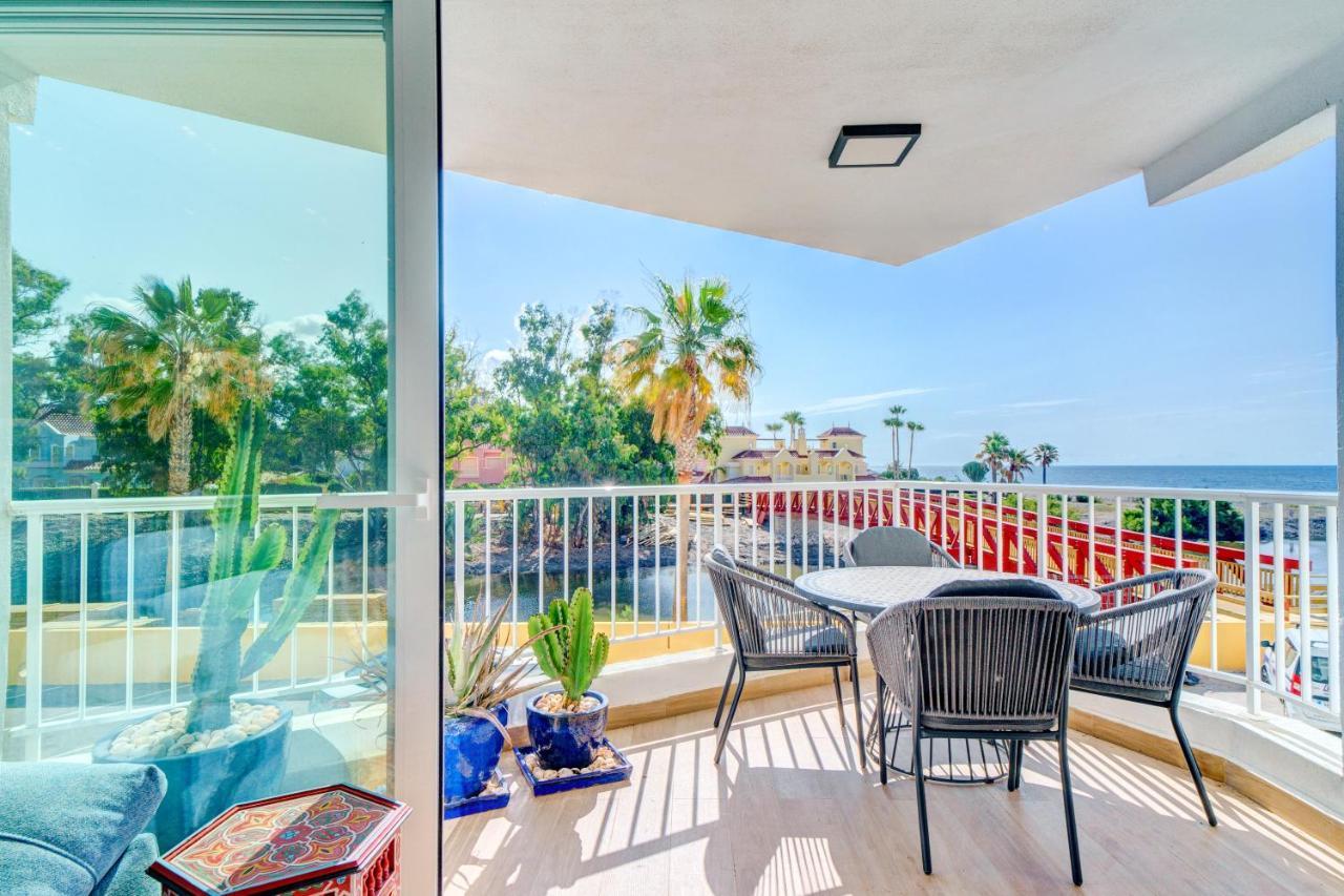 Beach Front Flat With Sea Views Марбеля Екстериор снимка